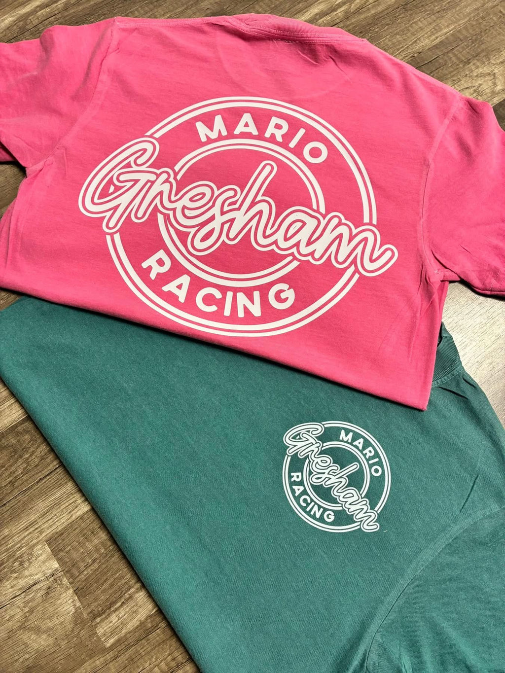 Pink circle MGR logo tee
